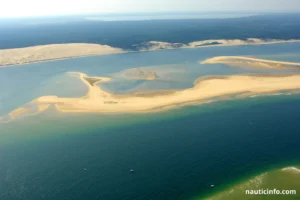 Guide Ultime de la Navigation Bassin d'Arcachon